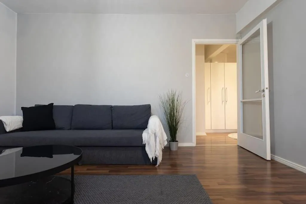 Tilava Huoneisto Helsingissa Apartment Helsinki Finland