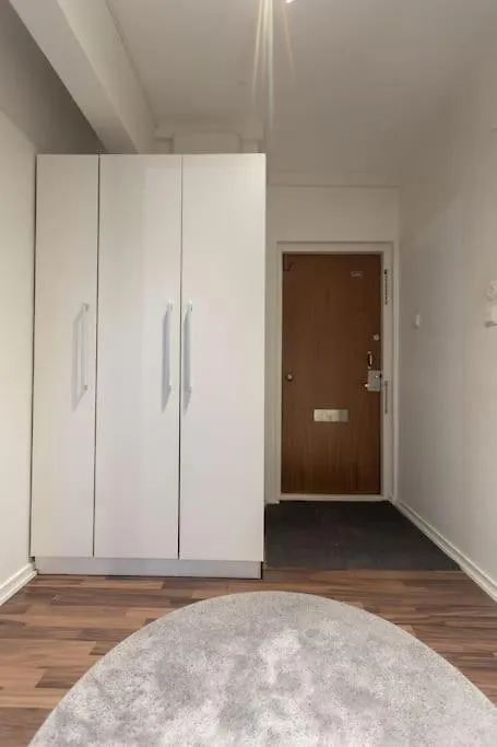Tilava Huoneisto Helsingissa Apartment Helsinki